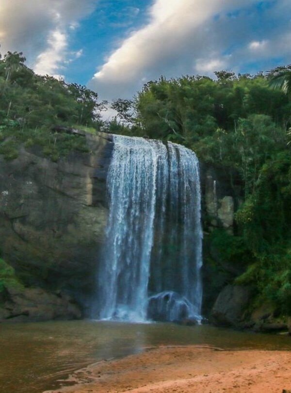 Cachoeira Grande – Lagoinha – SP cunha turismo (1)